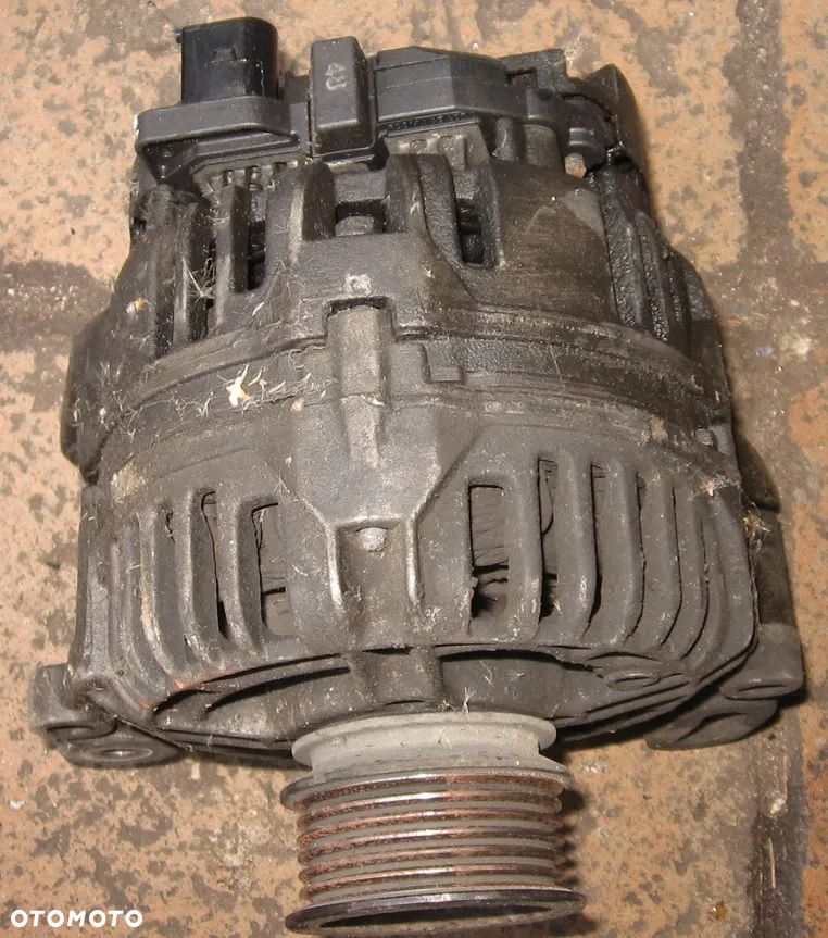 alternator SKODA FABIA POLO 1.4 037903025J - 1