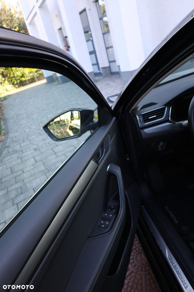 Skoda Superb 2.0 TSI Style DSG - 23