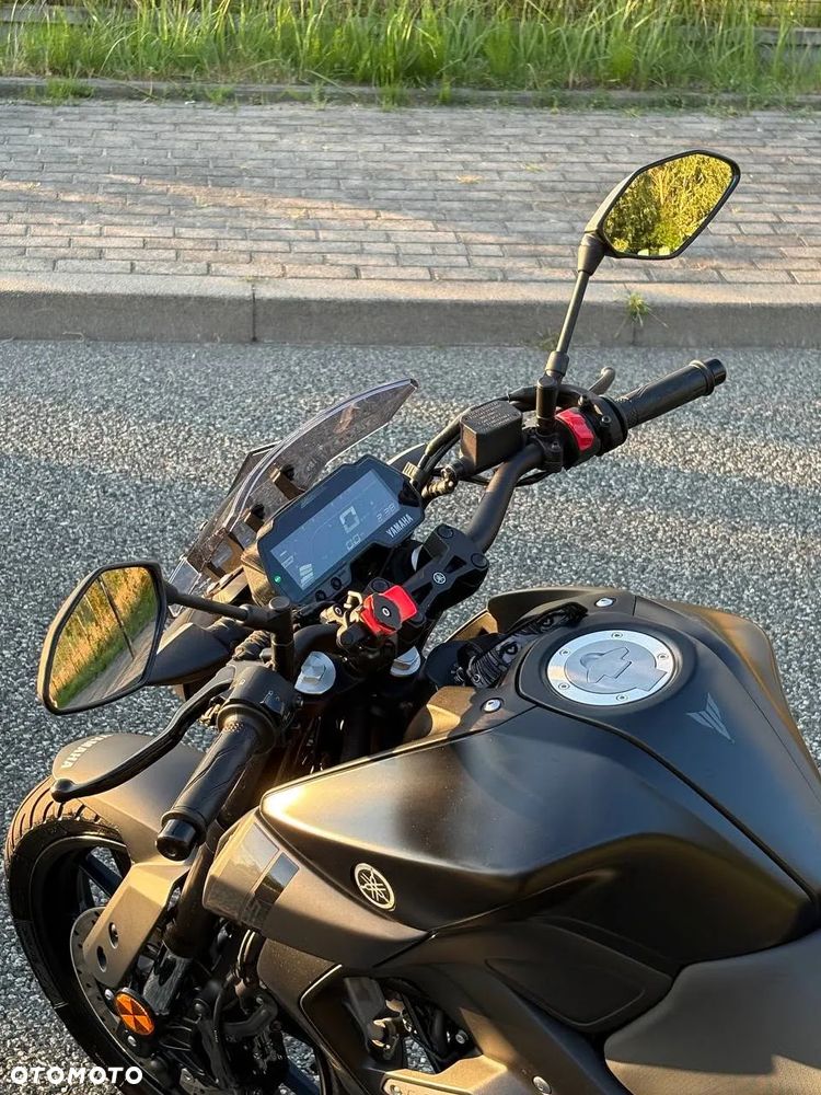 Yamaha MT - 14