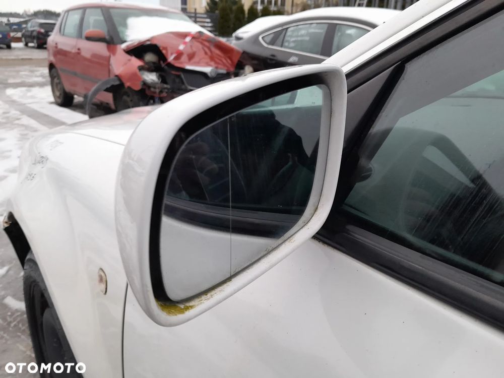 SKODA SUPERB I LUSTERKO LEWE PRZEDNIE LEWY PRZÓD KOLOR: LF9E - 5