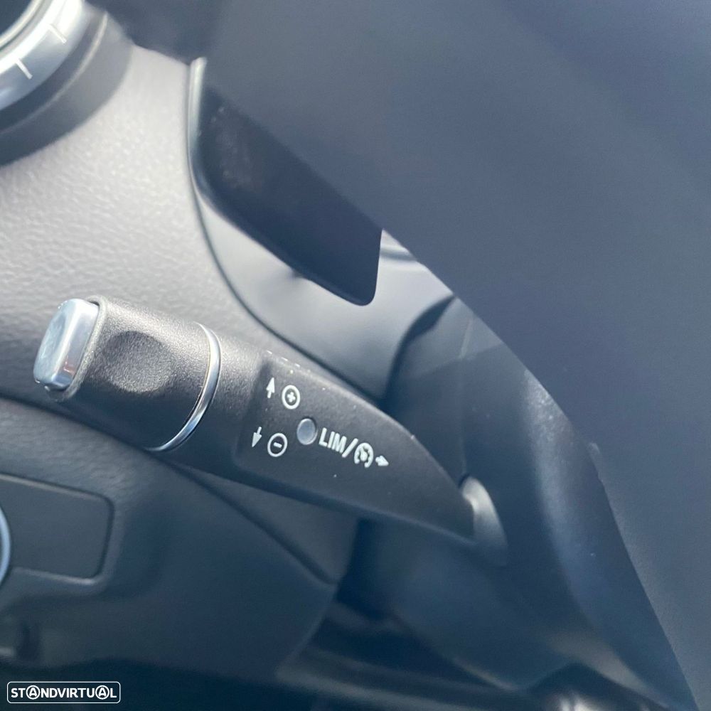 Mercedes-Benz CLA 180 d Shooting Brake Urban Aut. - 60