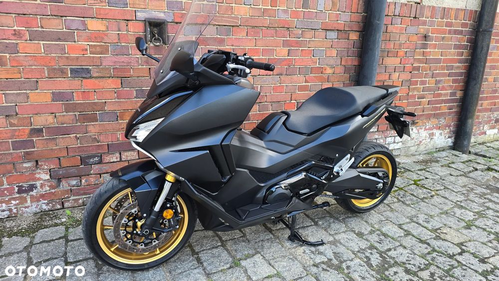 Honda NSS - 2
