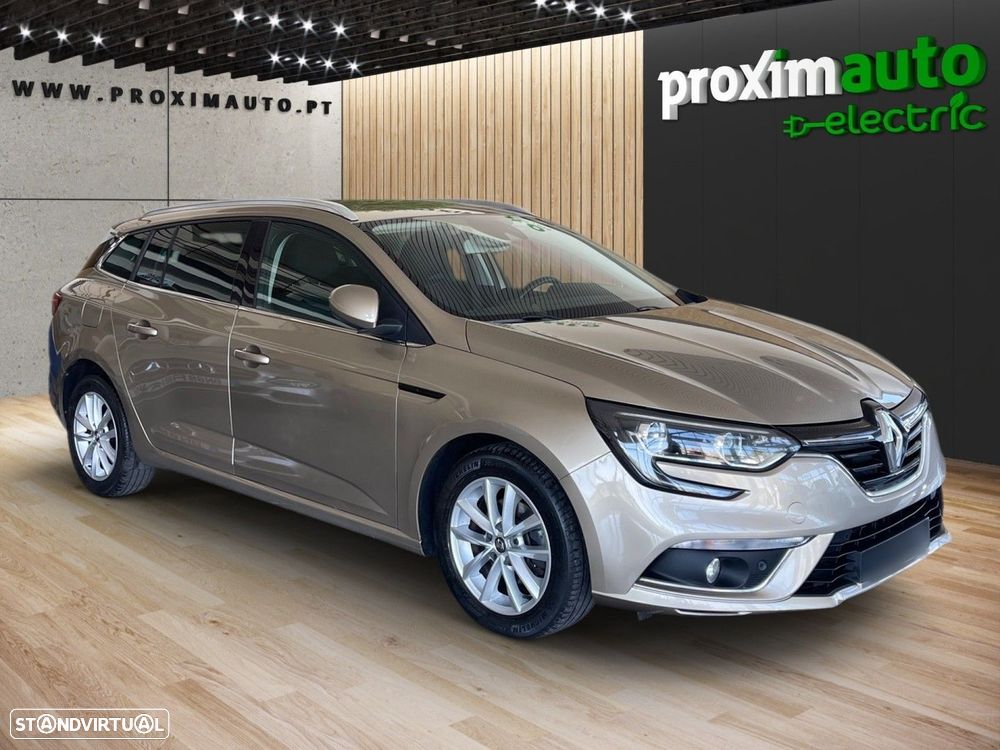 Renault Mégane Sport Tourer 1.5 dCi Limited EDC - 14