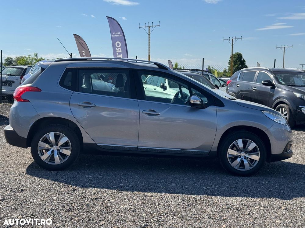 Peugeot 2008 PureTech 110 Stop&Start Allure - 13