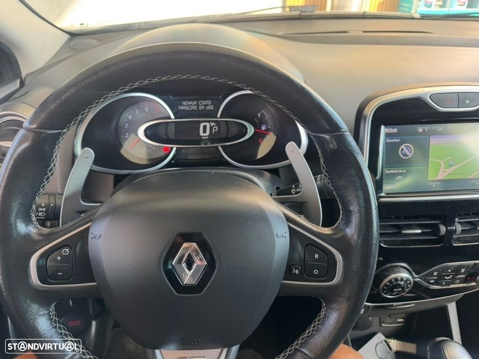 Renault Clio - 13