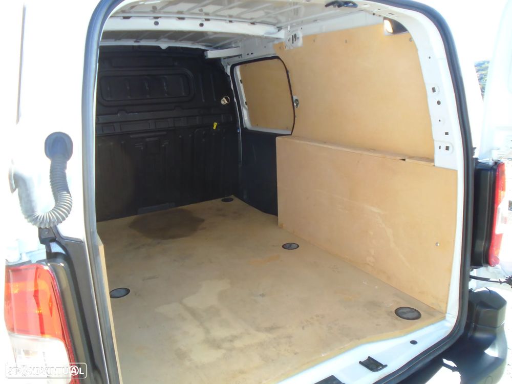 Opel COMBO  LONGA-NACIONAL-3 Lugares-102CV-6V-IVA DEDUTIVEL - 35