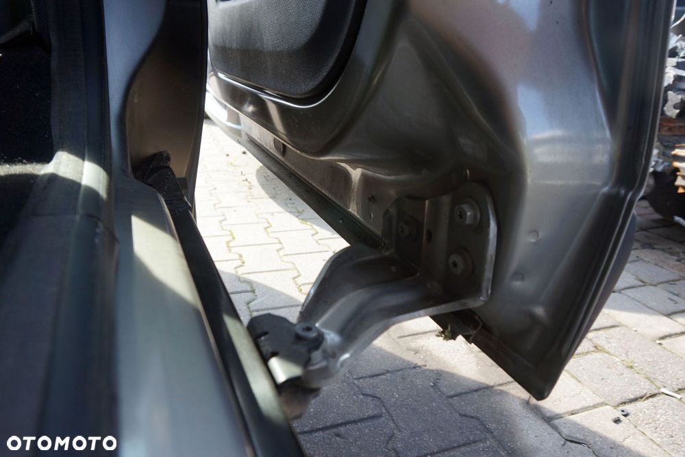 DRZWI TYLNE LEWE DOKKER LIFT TEHNK 801008218R BEŻOWY DACIA 2017-2021 - 7