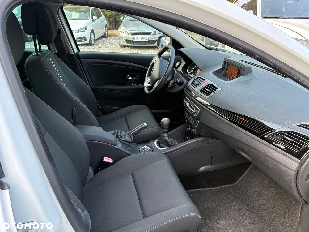 Renault Megane 1.6 16V 110 Dynamique - 11