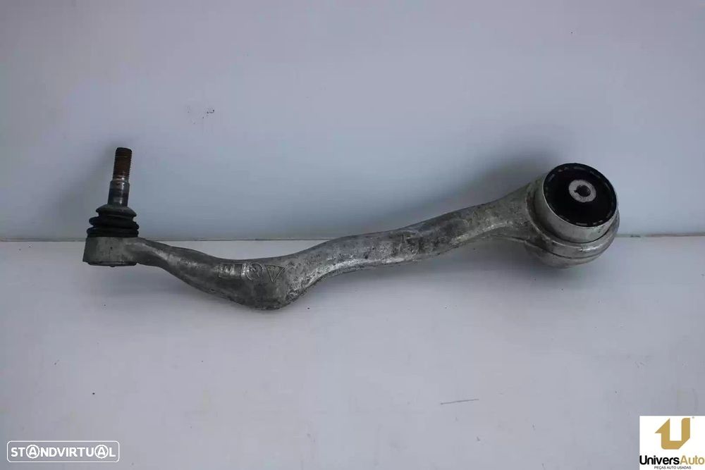 BRAÇO SUSPENSÃO INFERIOR FRONTAL ESQUERDO BMW 1 2012 -685732902 - 1