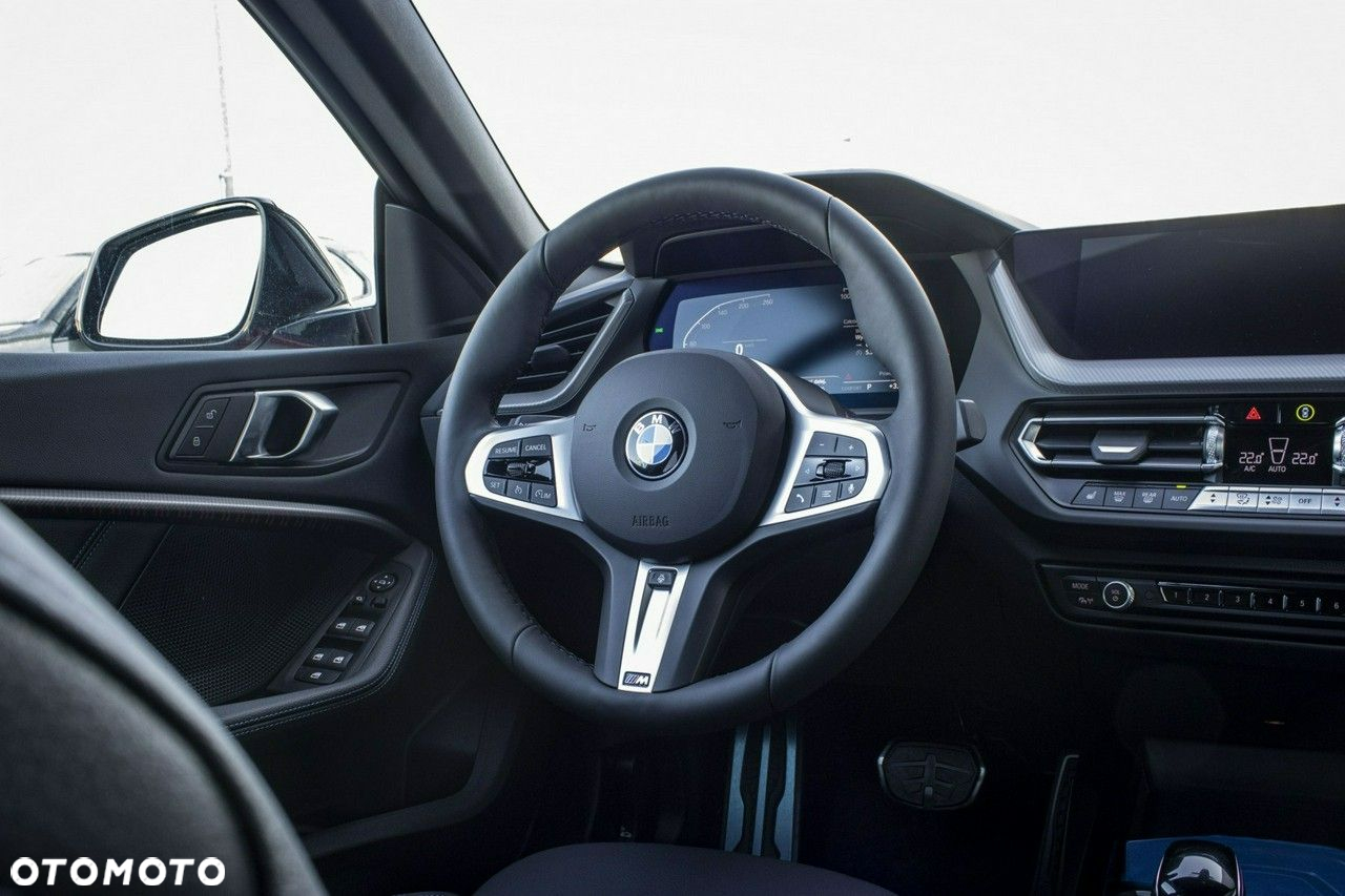 BMW Seria 2 218i - 15