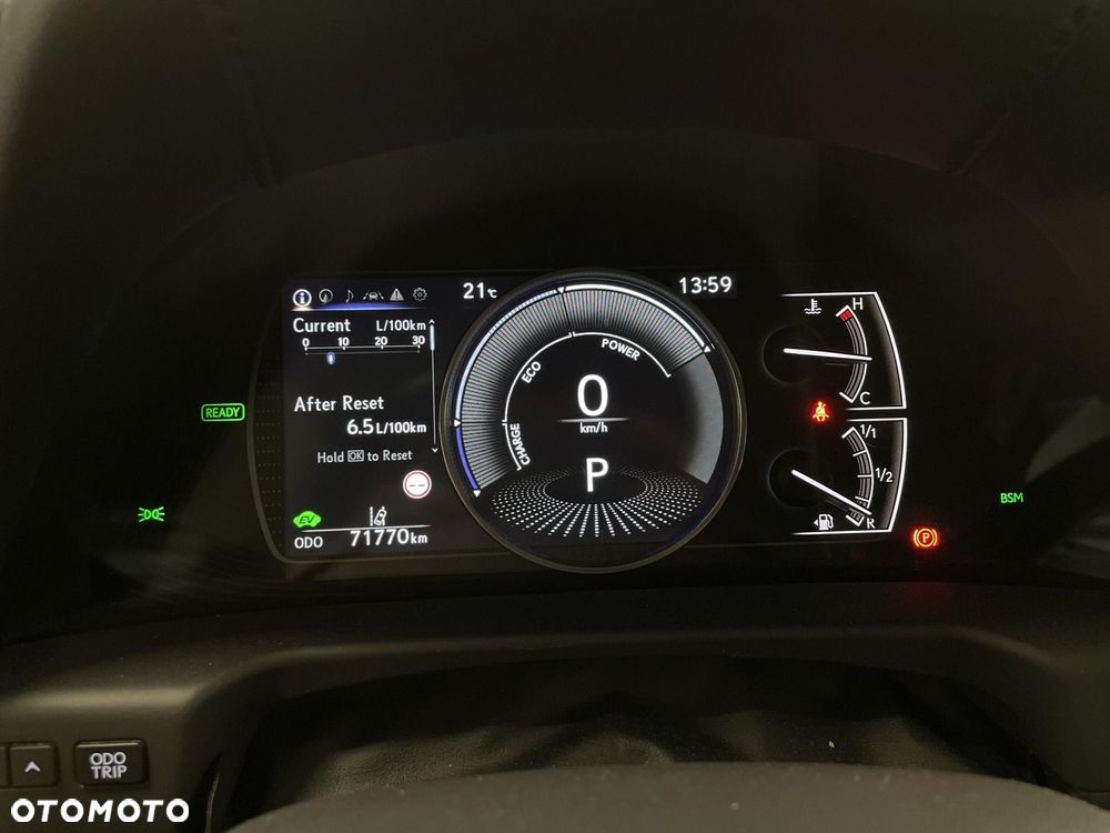 Lexus ES 300h Omotenashi - 20