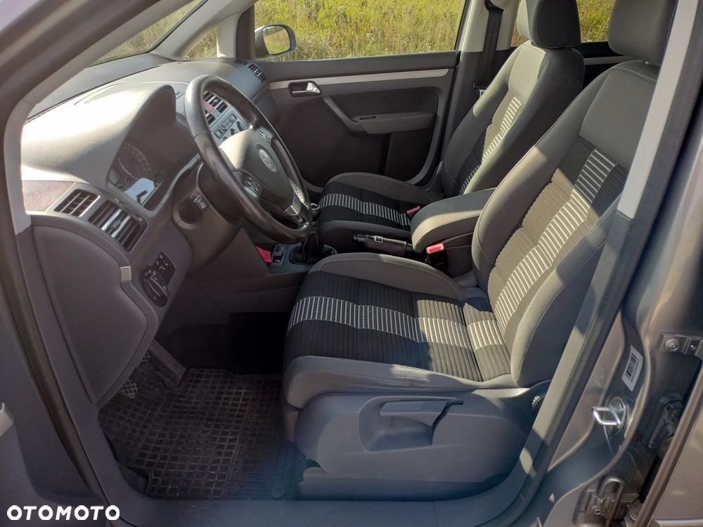Volkswagen Touran 1.6 United - 6