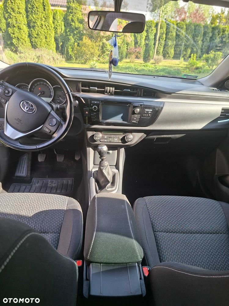 Toyota Corolla - 8