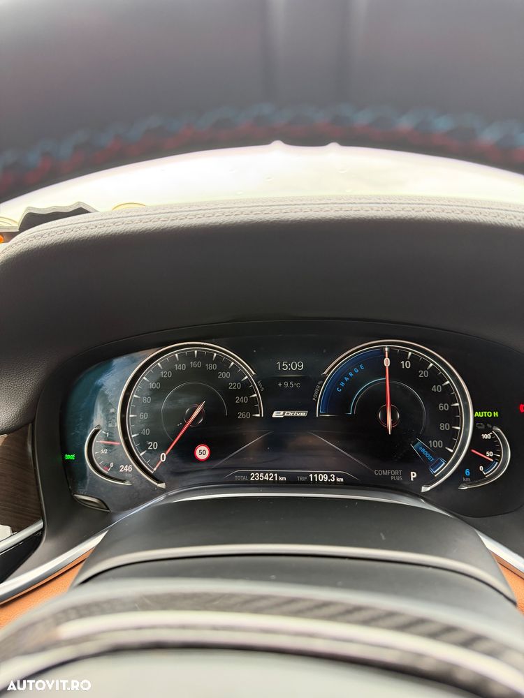 BMW Seria 7 - 10
