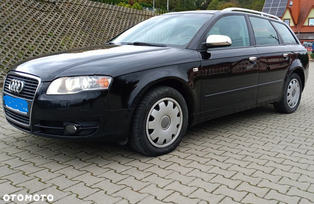 Audi A4 Avant - 1