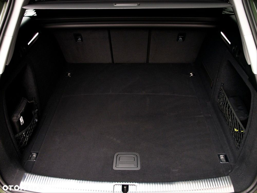 Audi A4 Allroad - 35