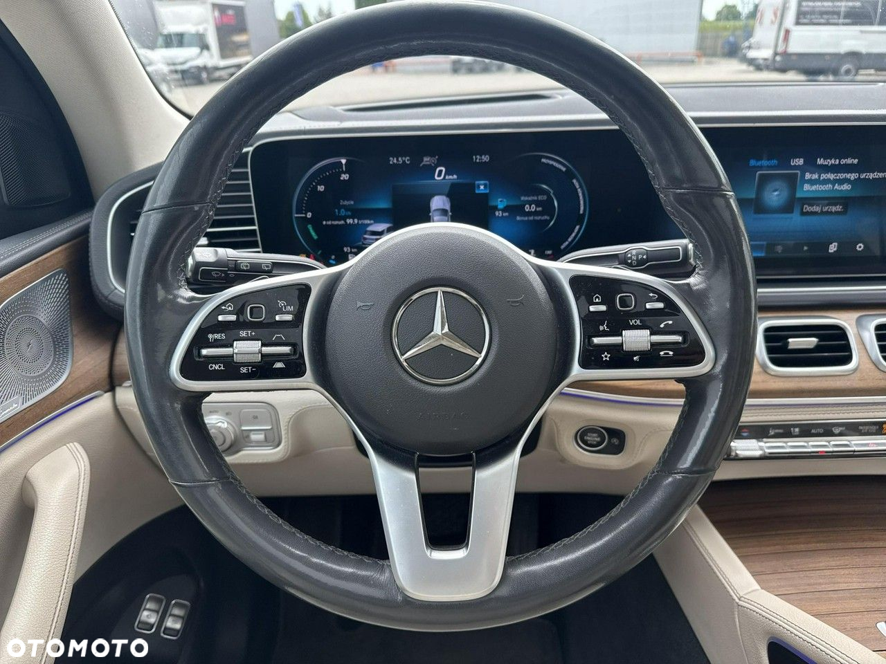 Mercedes-Benz GLE - 27