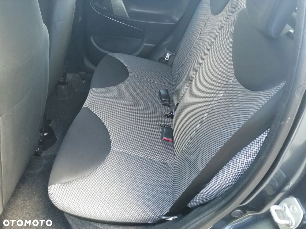 Toyota Aygo 1.0 VVT-i Luna EU5 - 23