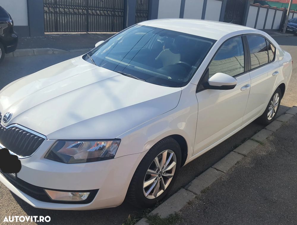 Skoda Octavia 1.6 TDI DSG Ambition - 15
