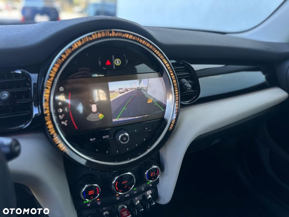 MINI Cooper Classic Trim - 5