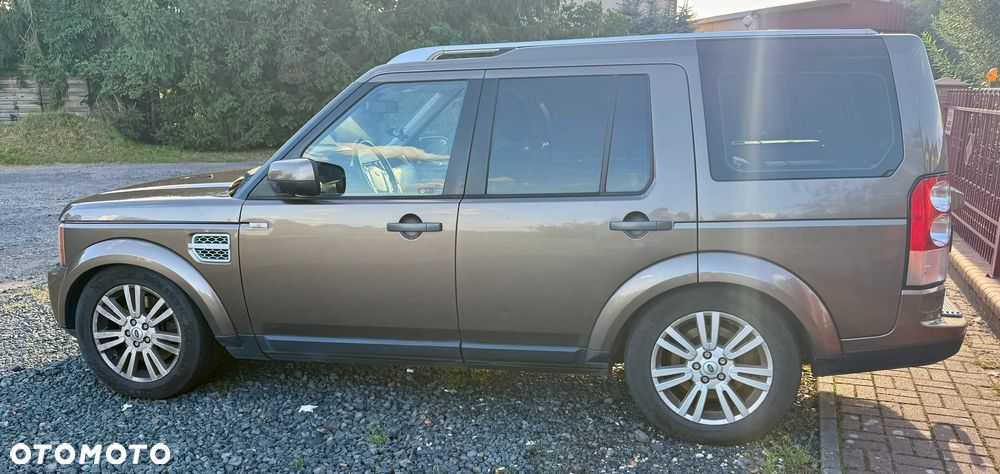 Land Rover Discovery 3.0D V6 HSE - 21