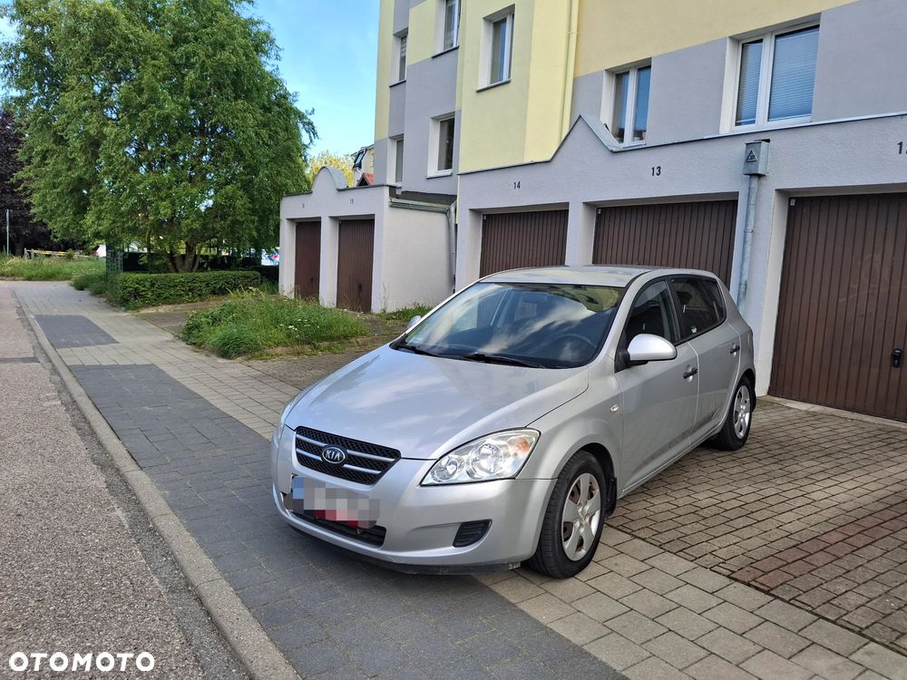 Kia Ceed 1.6 Crdi Comfort - 18