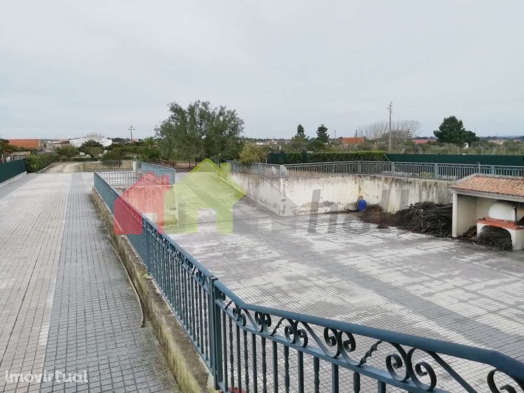 Quinta em Palmela com 10.000 m2 e moradia T5 - Grande imagem: 5/59
