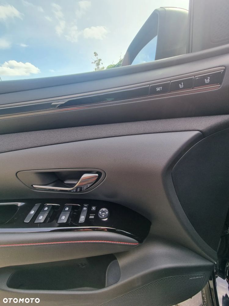 Hyundai Tucson 1.6 T-GDi PHEV Executive N Line 4WD - 20