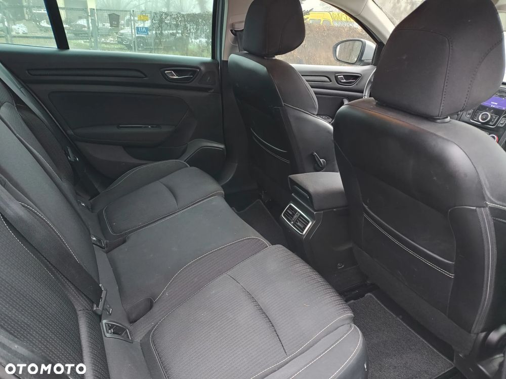 Renault Megane 1.5 dCi Intens - 12