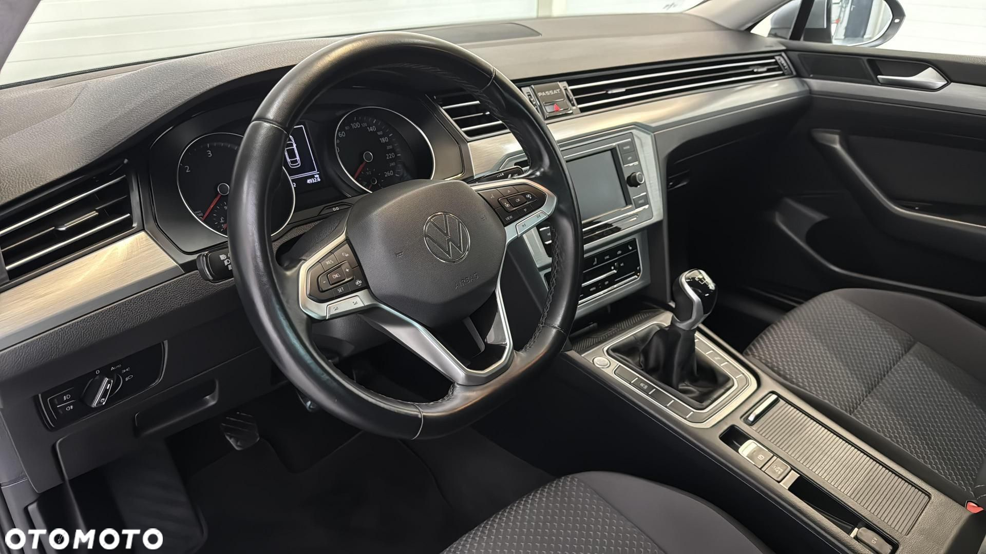 Volkswagen Passat 2.0 TDI EVO Essence - 11