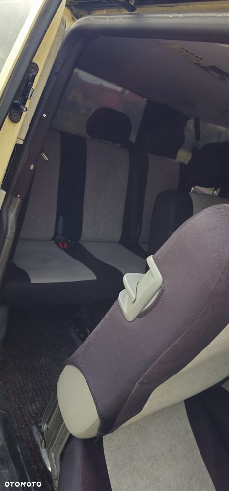 Volkswagen Caravelle L1 - 17