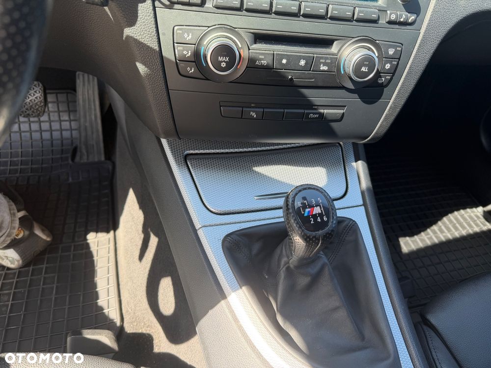 BMW Seria 1 118d - 13