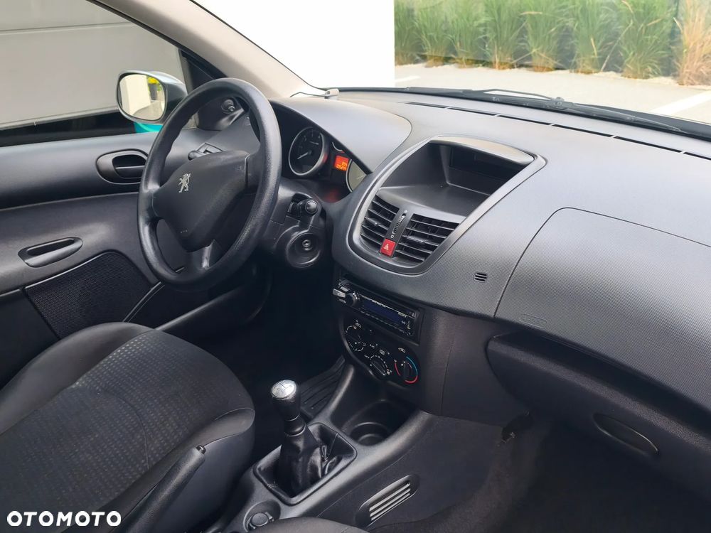 Peugeot 206 plus 1.1 Presence - 8