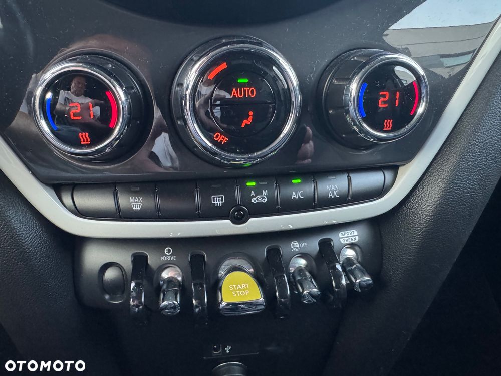 MINI Countryman Cooper S E All4 - 21