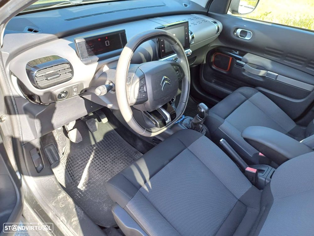 Renault Clio 1.2 TCE GT J15 - 5