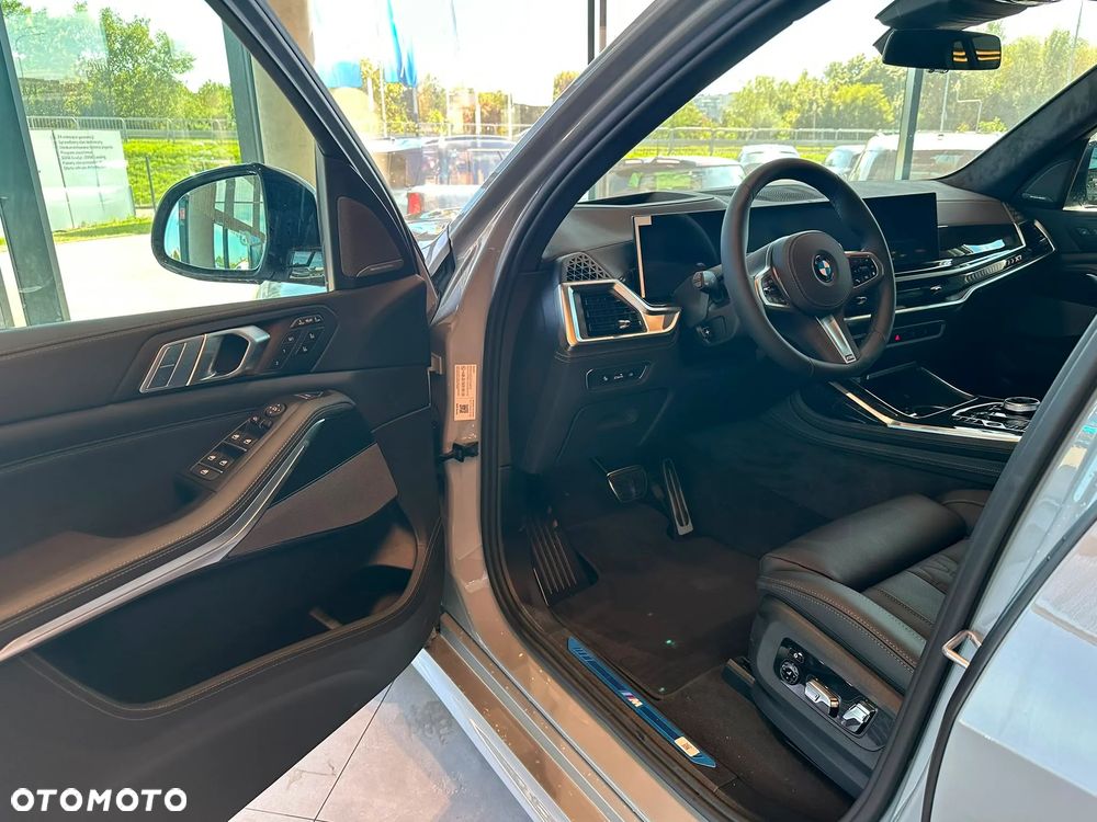 BMW X7 xDrive40d mHEV M Sport Edition sport - 17