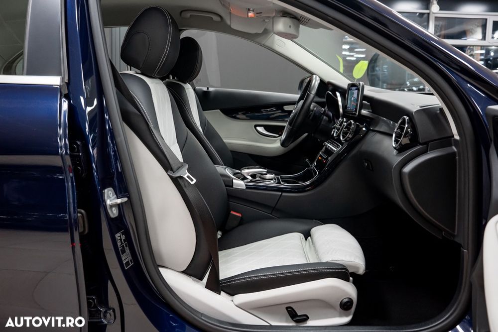 Mercedes-Benz C 200 4Matic 9G-TRONIC Exclusive - 14