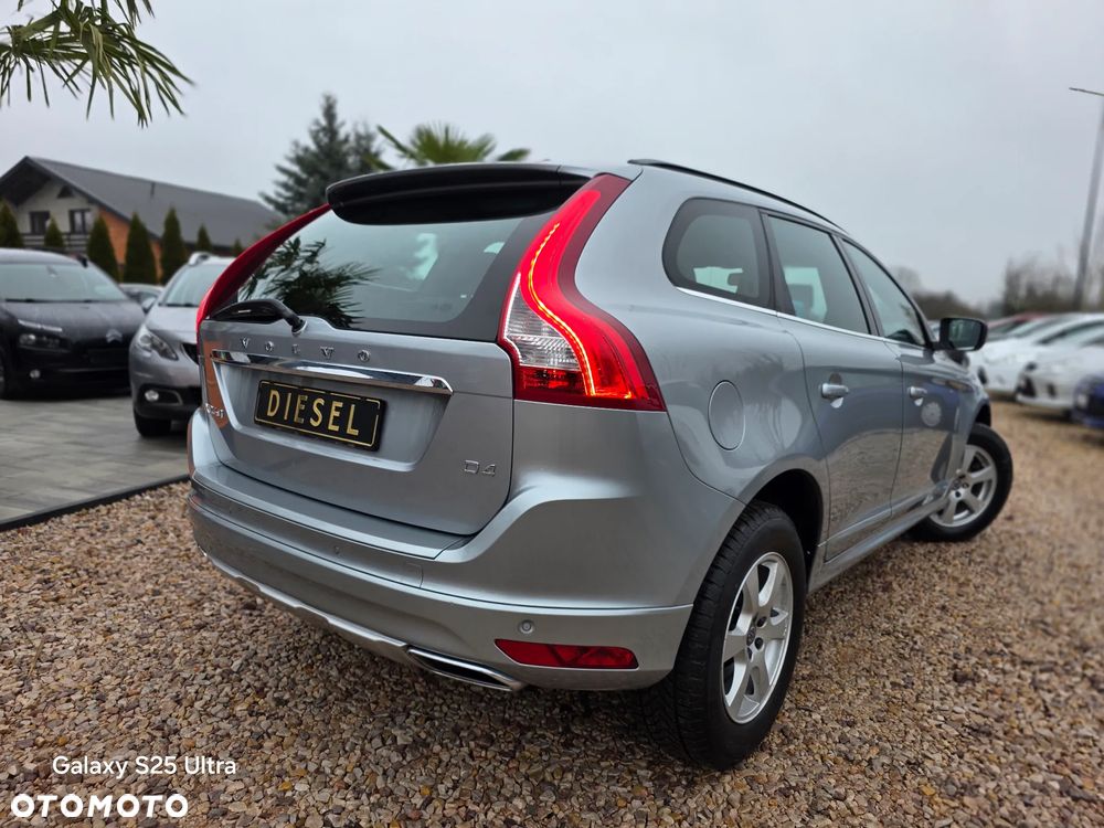 Volvo XC 60 D4 Momentum - 5