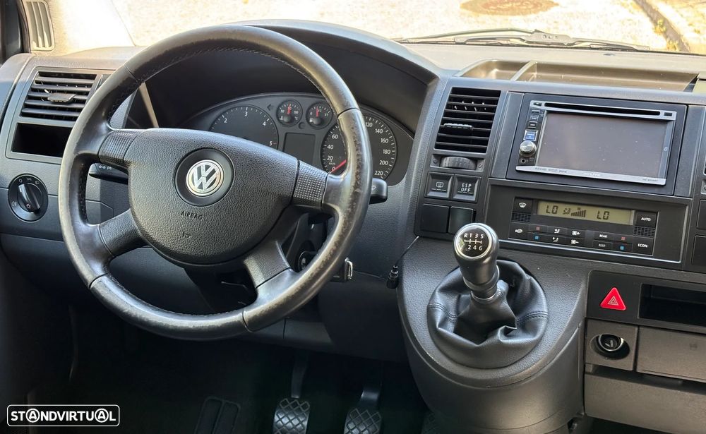 VW Caravelle 2.5 TDi Extra AC 9L - 4