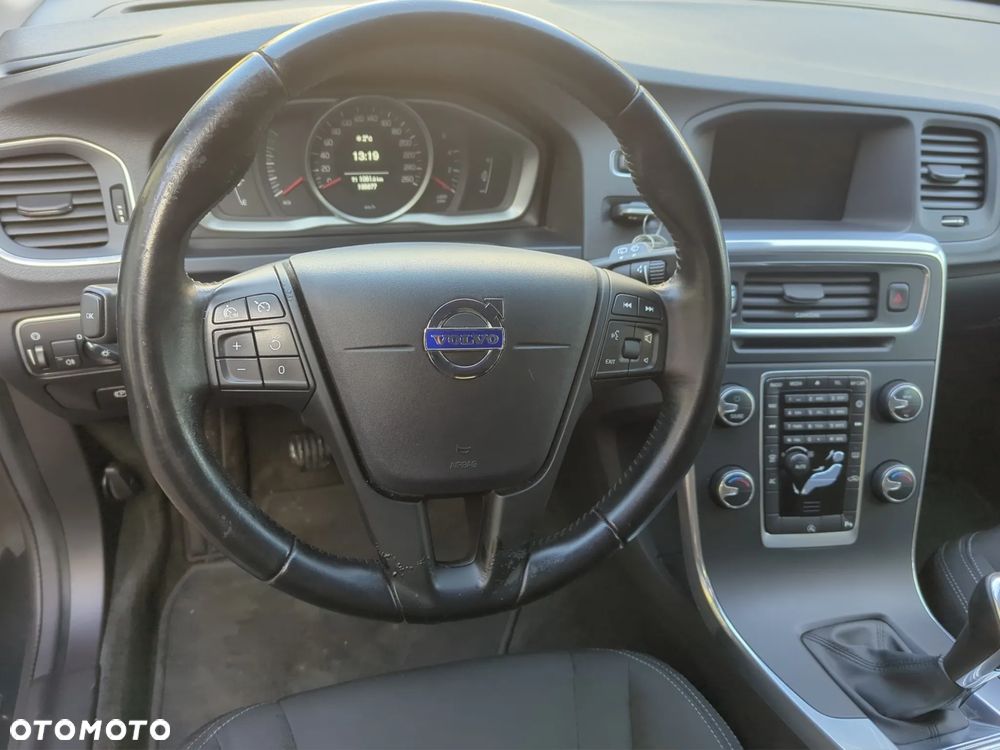 Volvo V60 D2 Drive-E Summum - 10