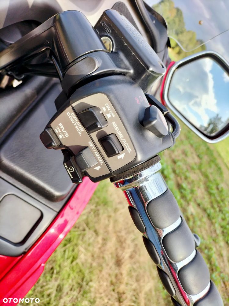 Honda GL - 26