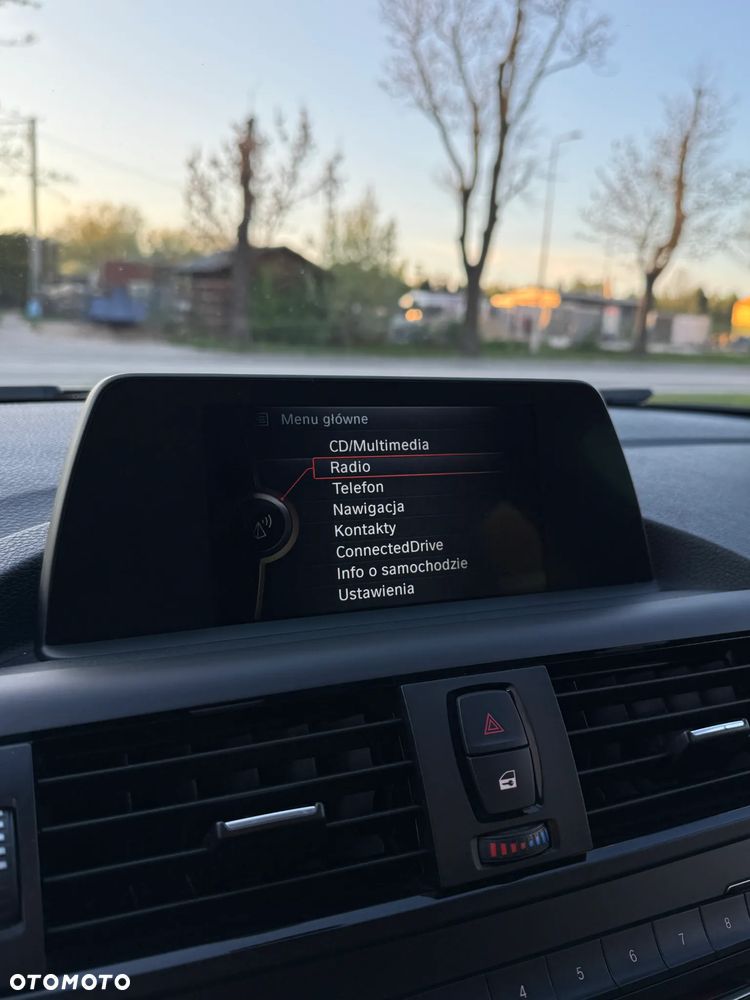 BMW Seria 1 116i Sport Line - 13