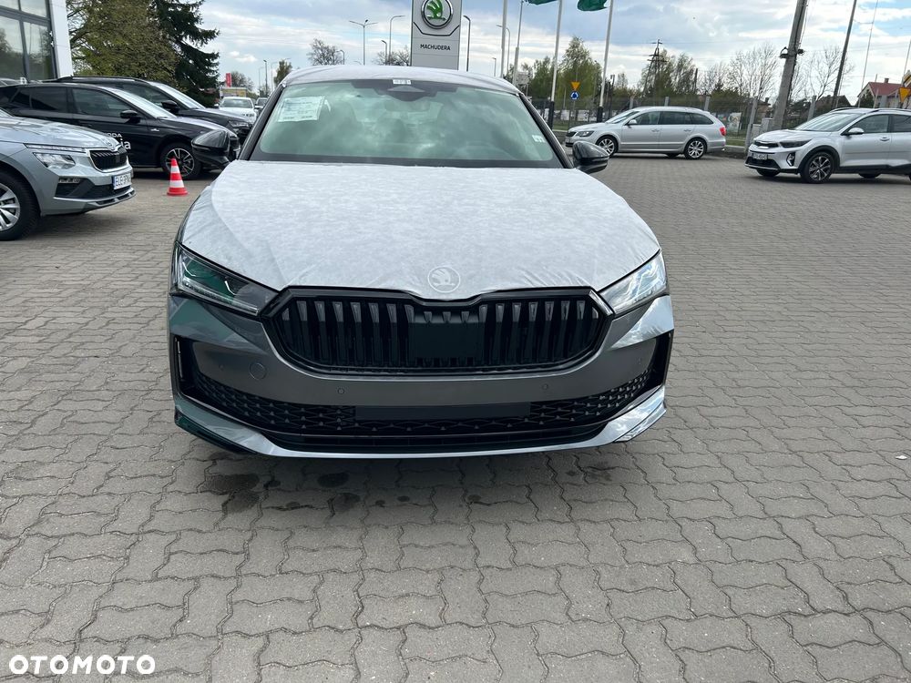 Skoda Superb 2.0 TDI SCR 4x4 Sportline DSG - 6