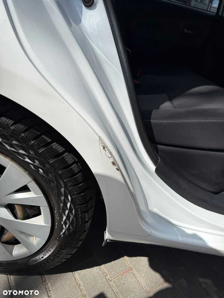 Toyota Yaris - 11