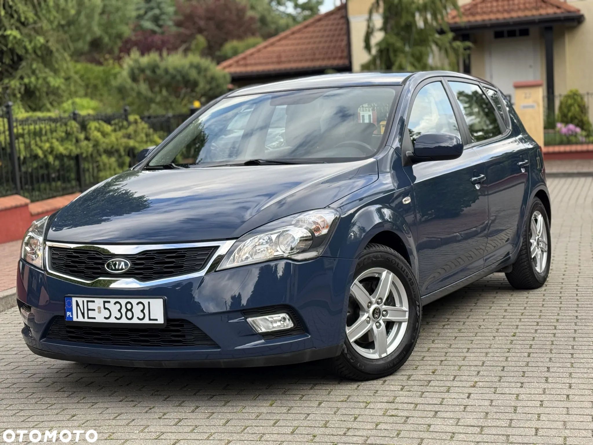 Kia Ceed - 1
