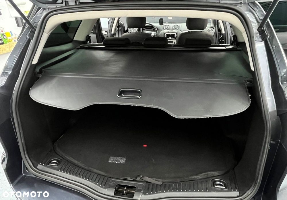 Ford Mondeo - 41