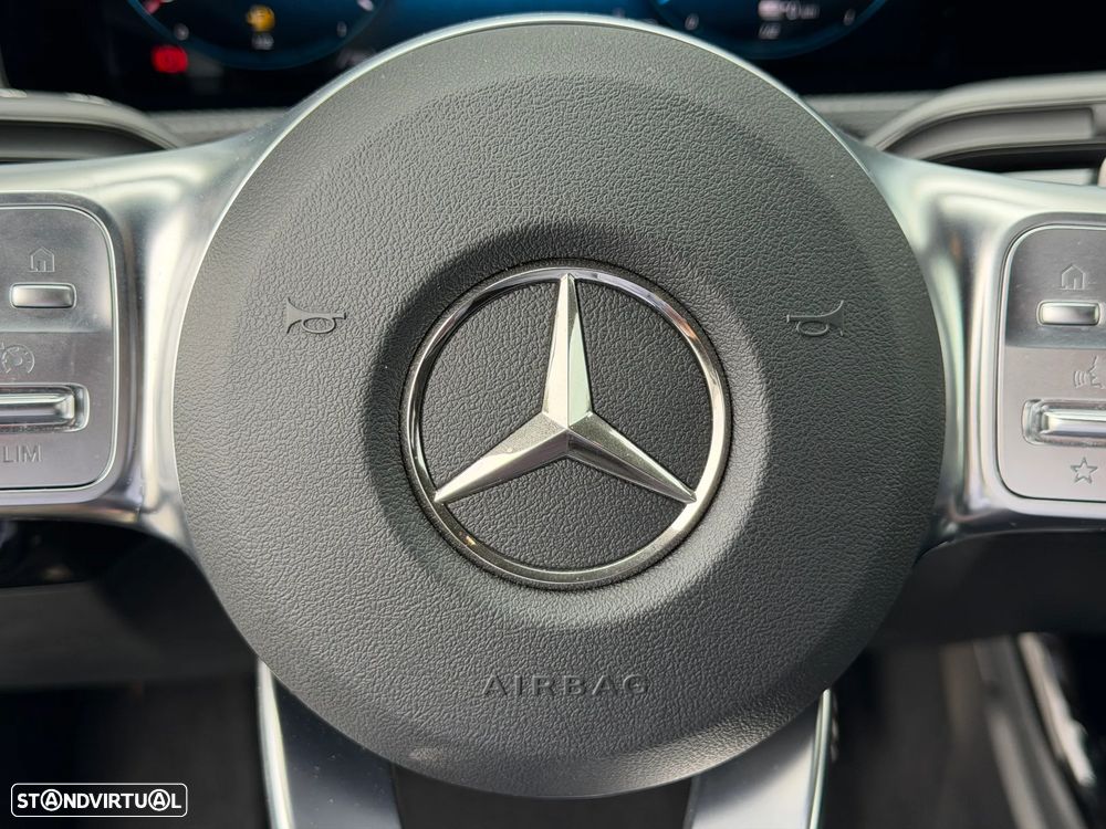 Mercedes-Benz A 250 e 8G-DCT AMG Line - 19