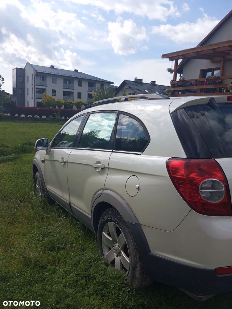 Chevrolet Captiva 2.4 LT - 4