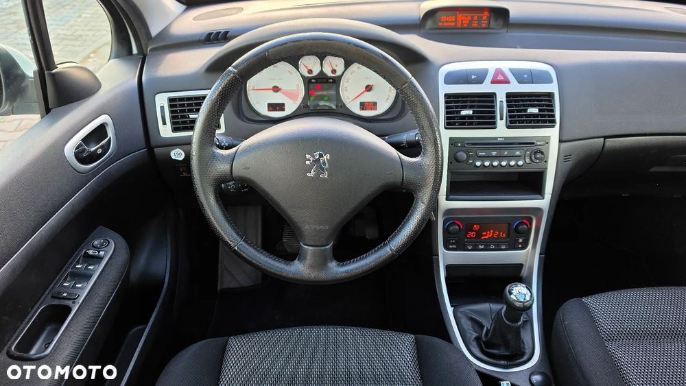 Peugeot 307 HDi Break 110 OXYGO - 9