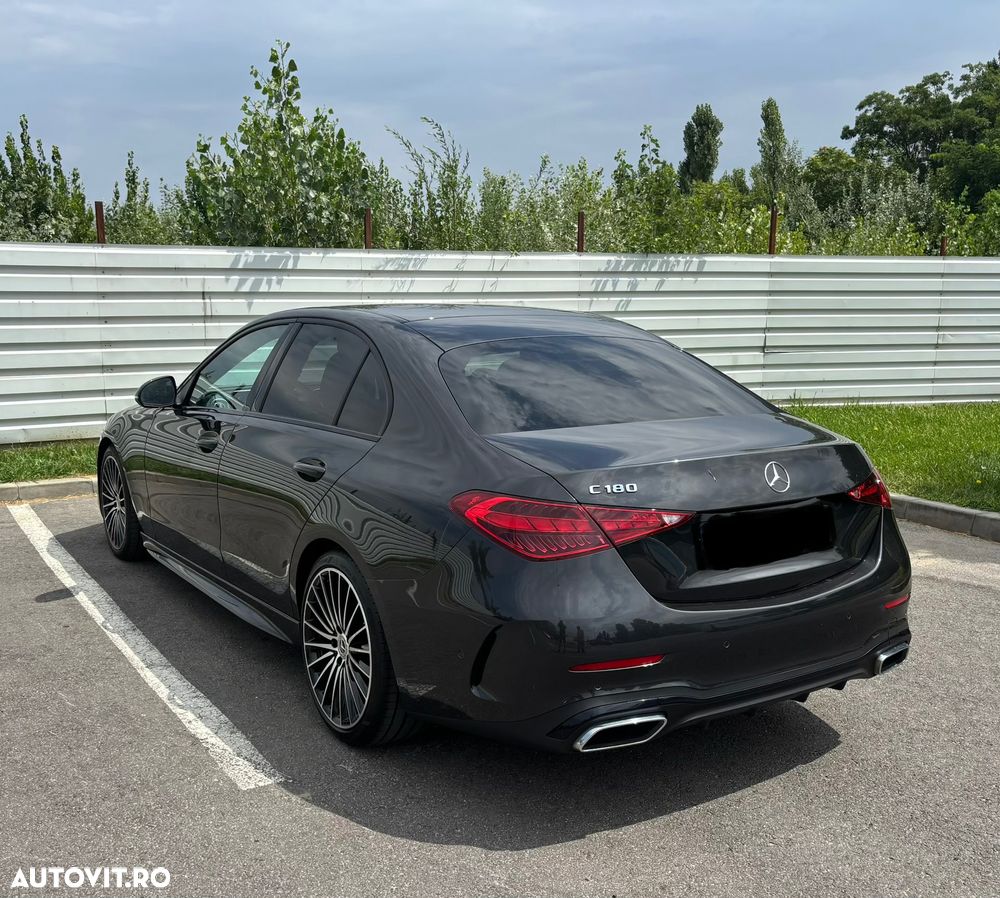 Mercedes-Benz C 180 9G-TRONIC AMG Line - 18